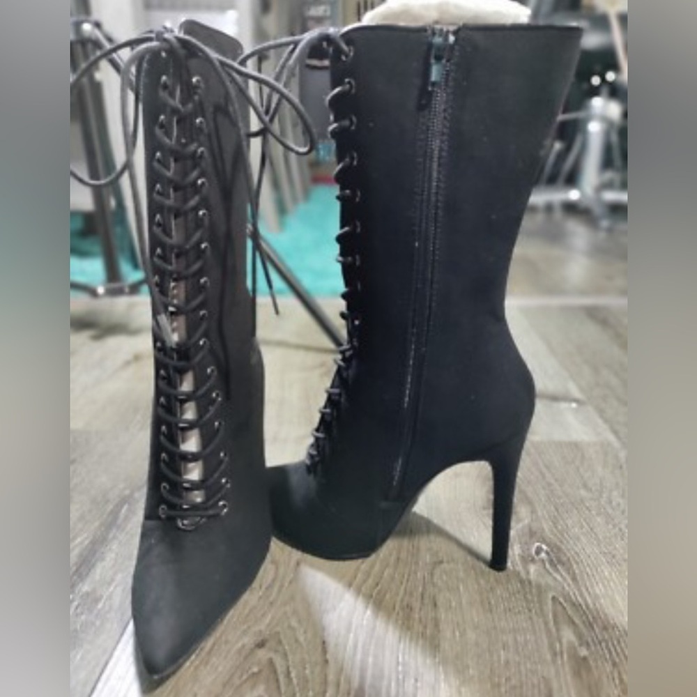 New Liliana Black Heeled Boots with Lace-Up Detail